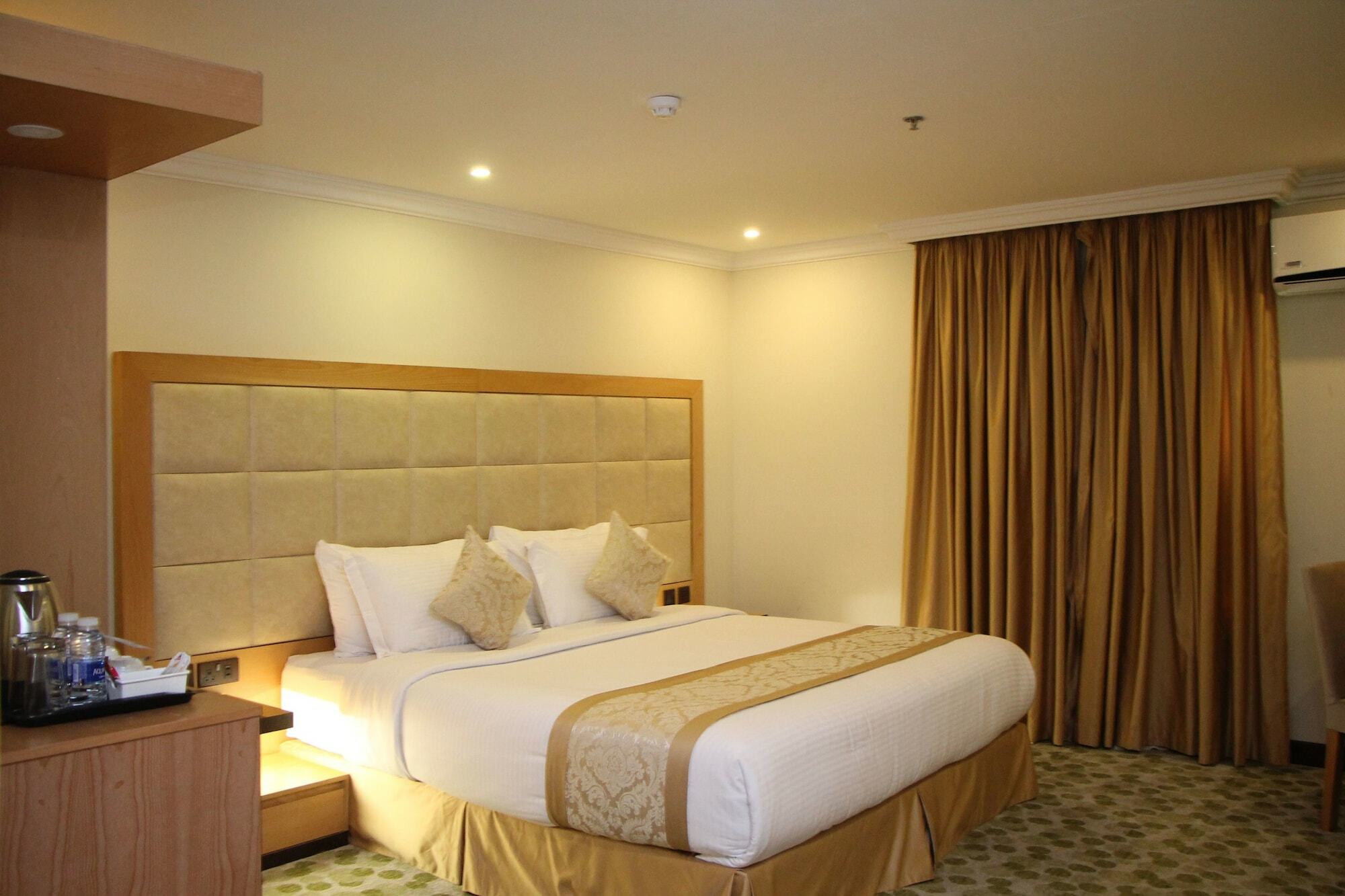 Almuhaidb Residence Al Al Jubail Eksteriør billede